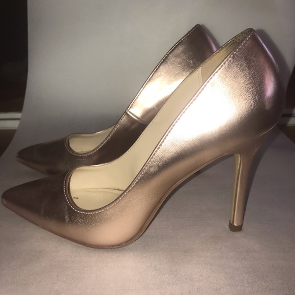 Shiny metalic Light pink heels - Picture 4 of 5
